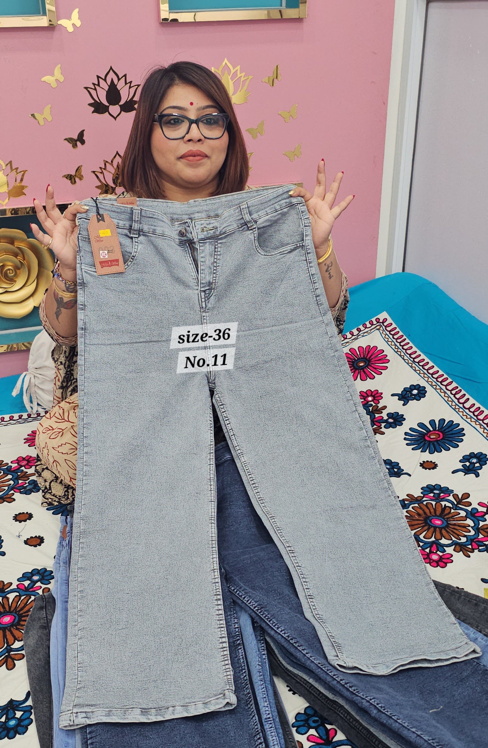 READY MADE JEANS SIZE- 36 (NO.11)
