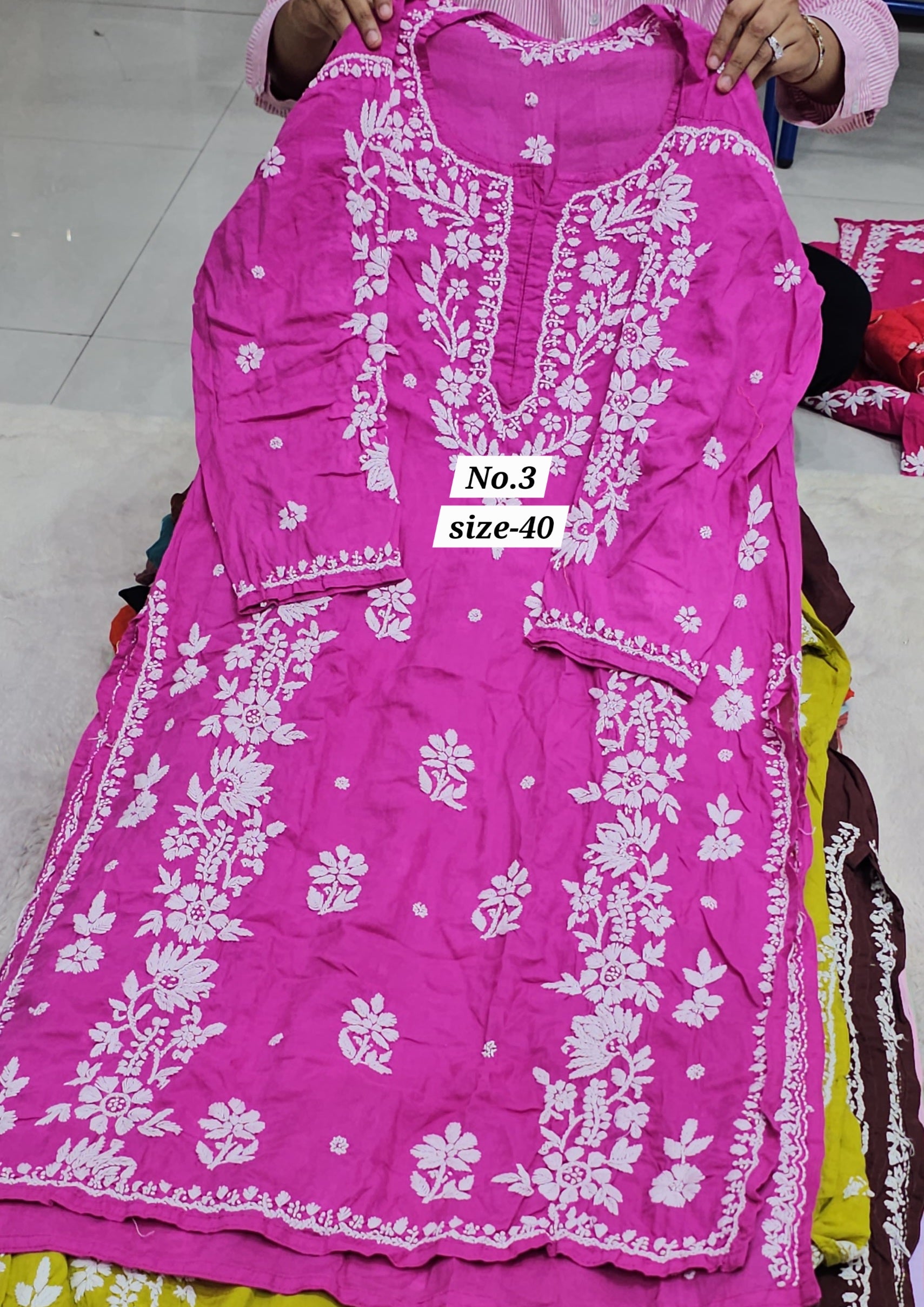 LUKHNOW CHIKANKARI READY MADE KURTI {SIZE-40} (NO. 3)