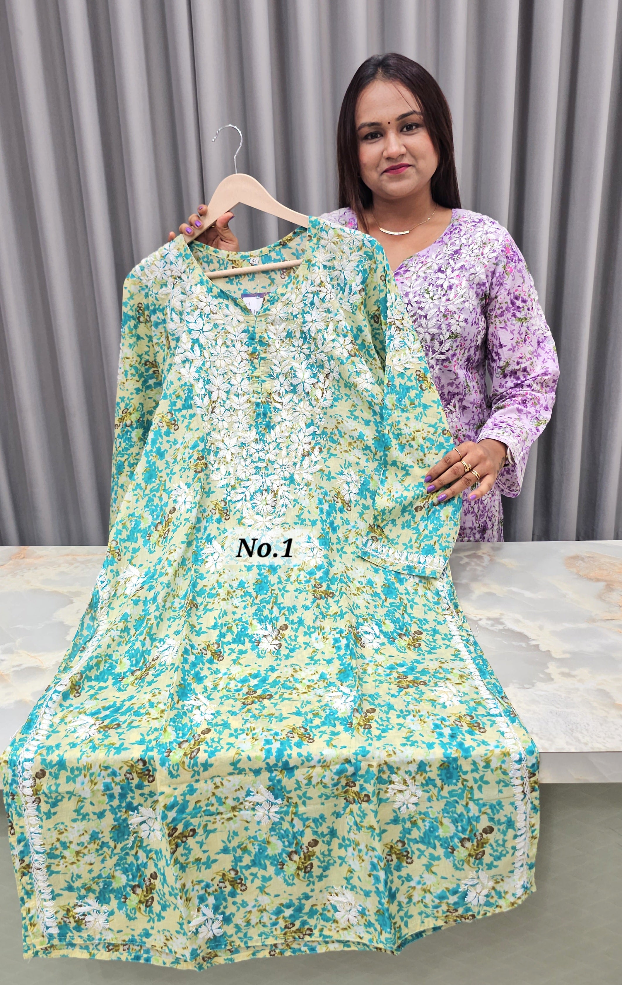 LUCKNOW CHIKANKARI READY MADE (NO .1)