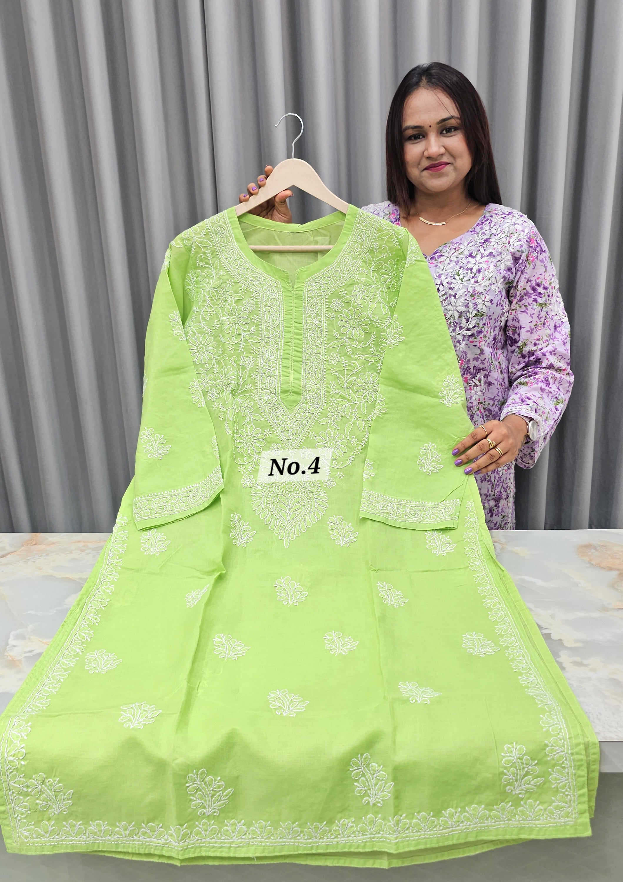 LUCKNOW CHIKANKARI READY MADE (NO .4)