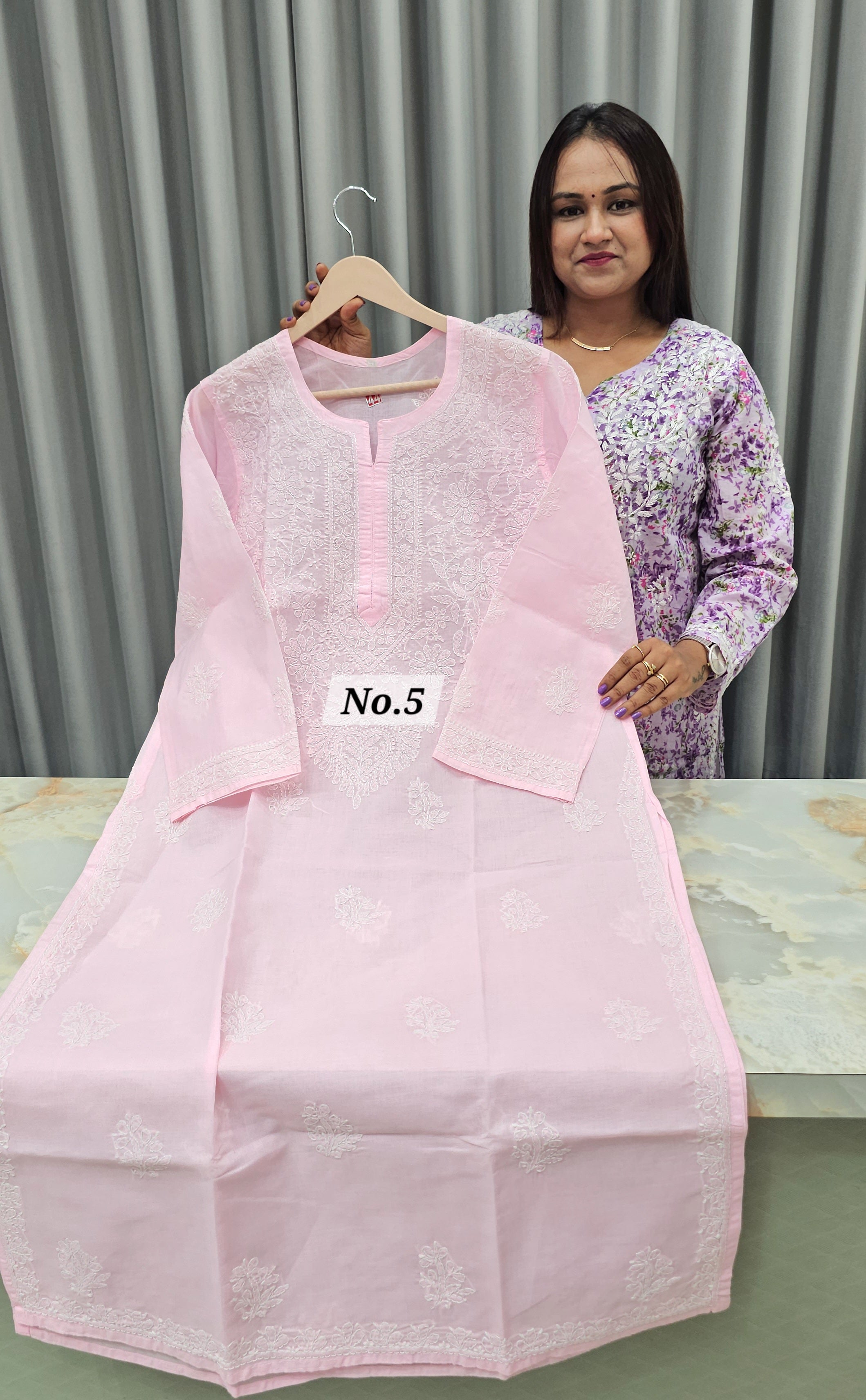 LUCKNOW CHIKANKARI READY MADE (NO .5)