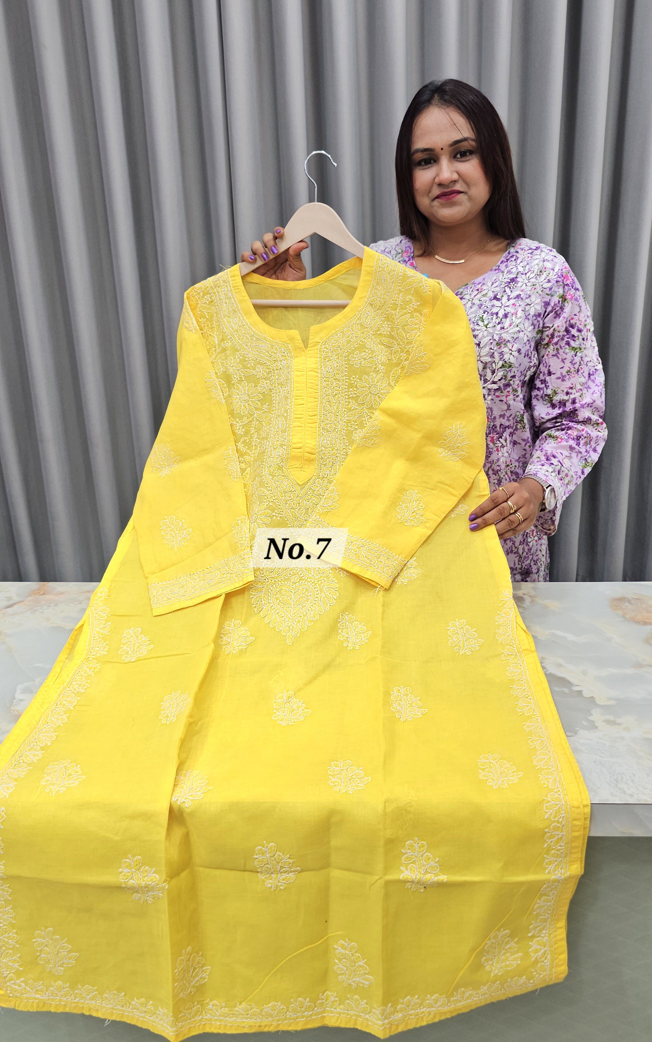 LUCKNOW CHIKANKARI READY MADE (NO .7)