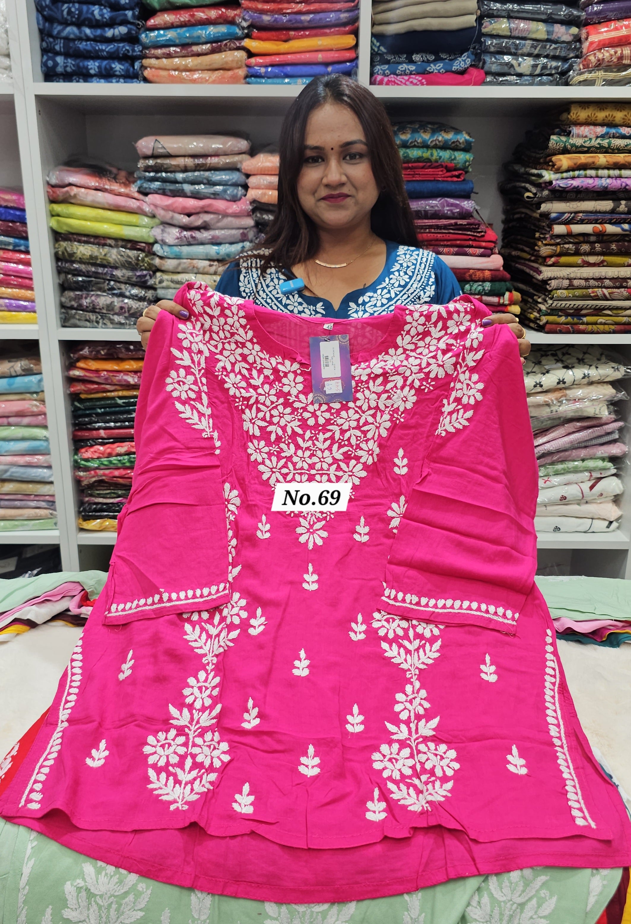 LUCKNOW CHIKANKARI SHORT TOPS {SIZE-44} (NO.69)