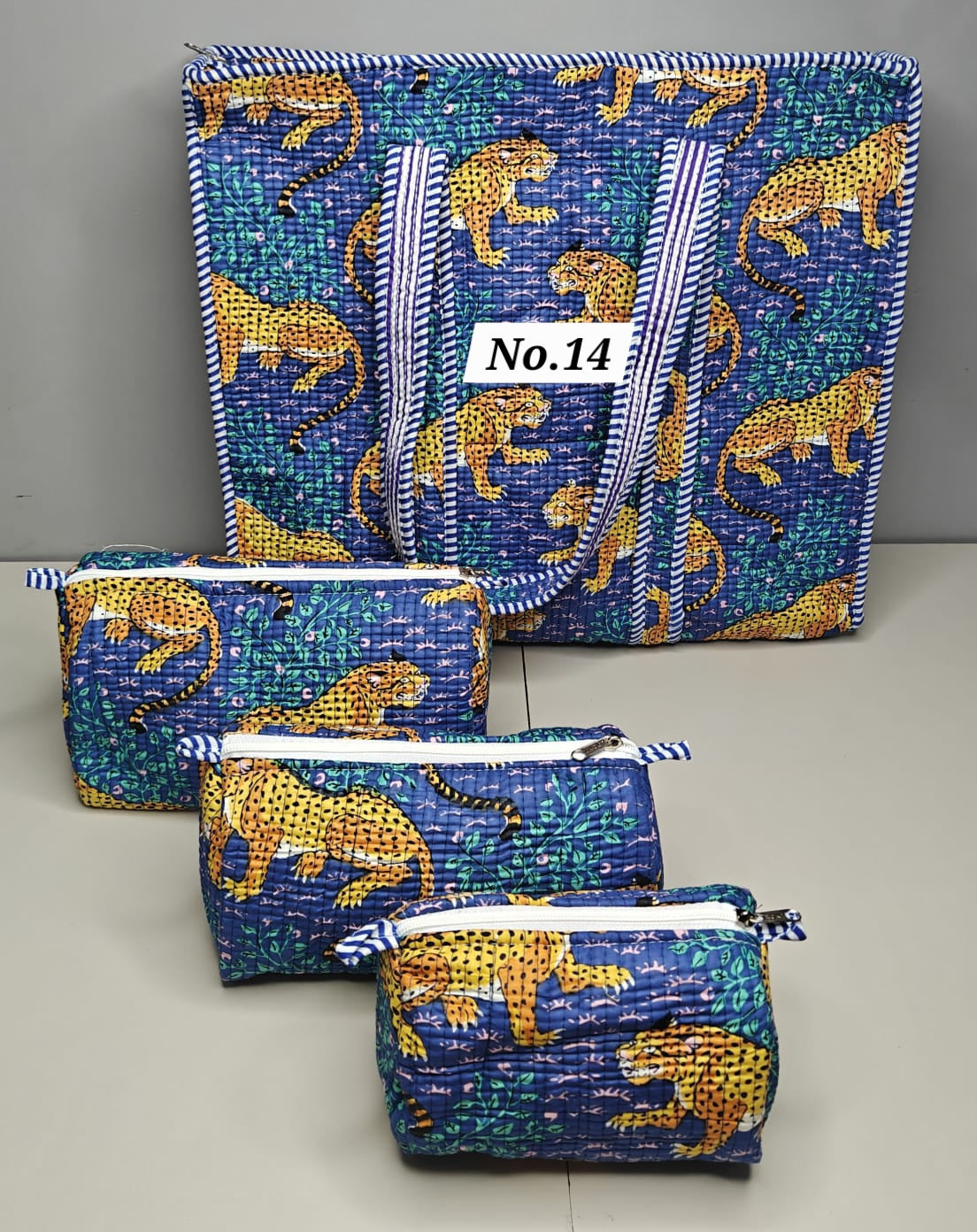 JAMBO JUTE TOTES (NO.14)