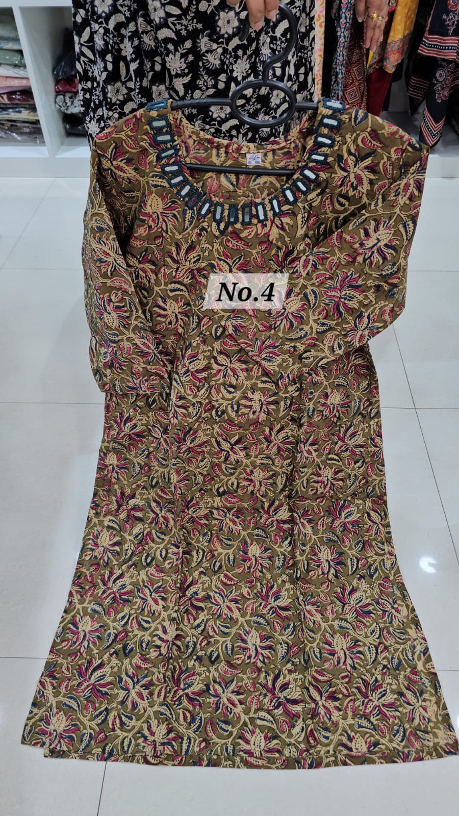 KURTI (No. 4)
